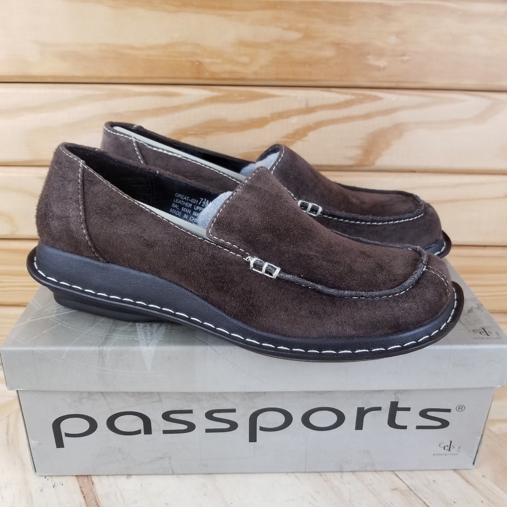 Suede Leather Loafers 7.5 US Slip on Shoes Moccasin Flats NEW Chinese Laundry